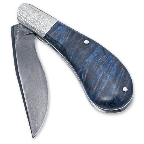 ブランド 中山英俊 コレクション - アイテム ナイフ 品番 - 商品名 折込ナイフ/スタビライズドウッド/ブルー01 サイズ ・全長：142.0mm ・刃長：64.0mm ※収納時：82.0mm 材質 ・ボディ：スタビライズドウッド ・ブレード：D2鋼 付属品 ・当店発行の購入証明書 納期について 【在庫がある商品】 即日〜1週間以内での発送となります。 【在庫がない商品】***商品代引ご利用不可*** オーダー(予約注文)をお受けすることが可能です。 商品の種類・ご注文時期・工房の混雑状況によって納期が変動する恐れがありますので、記載の納期は目安としてお考えください。 詳しい納期は、当店からの受注確認メールにてご案内させて頂きます。 コメント - 備考 -