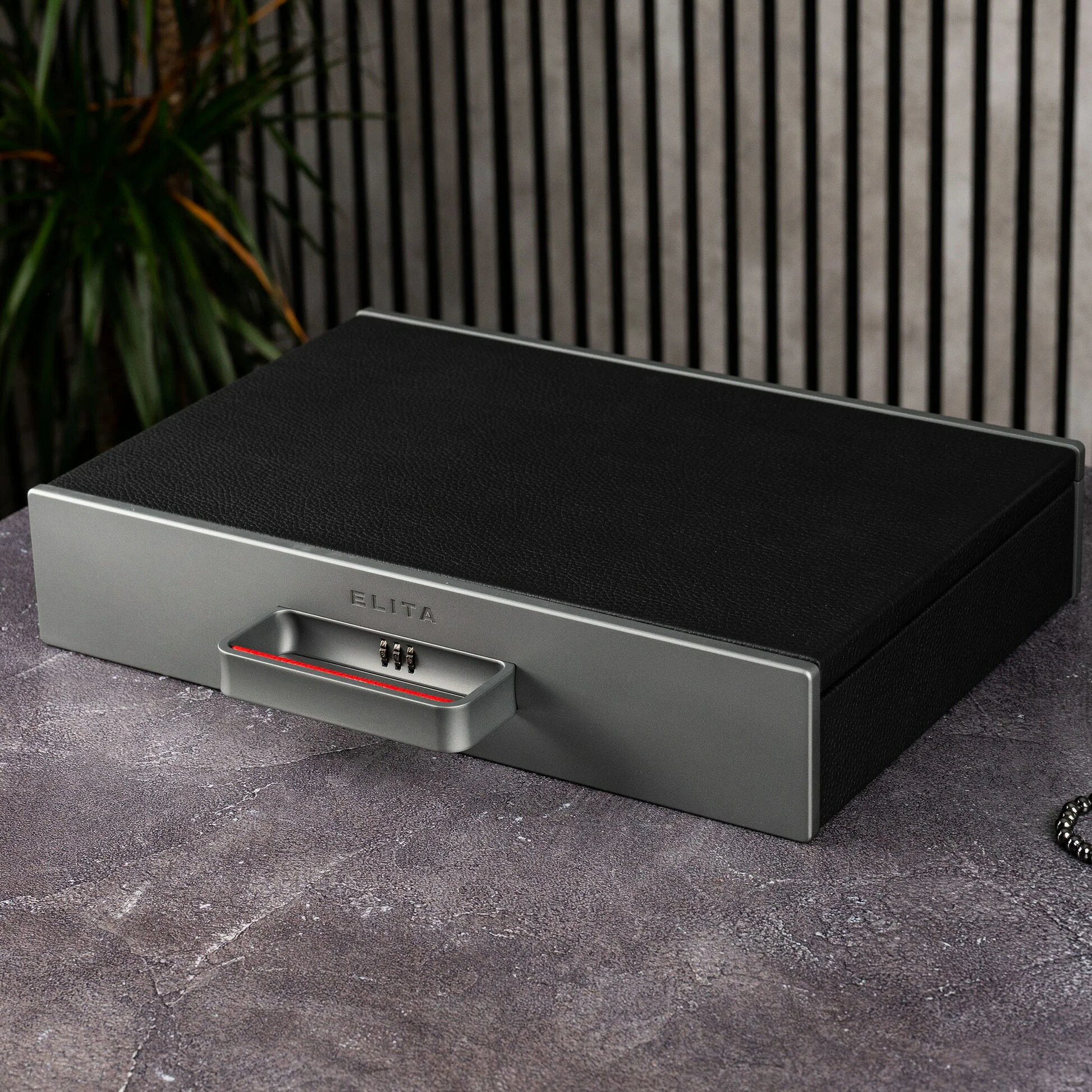 【Charles Simon】チャールズ・サイモン ウォッチケース 12本用 超高級腕時計ケース 本革 牛革 腕時計 収納 高級感 レザー Watch CASE rolex ロレックス IFL Watches Black アルカンターラ スエード アタッシュケース