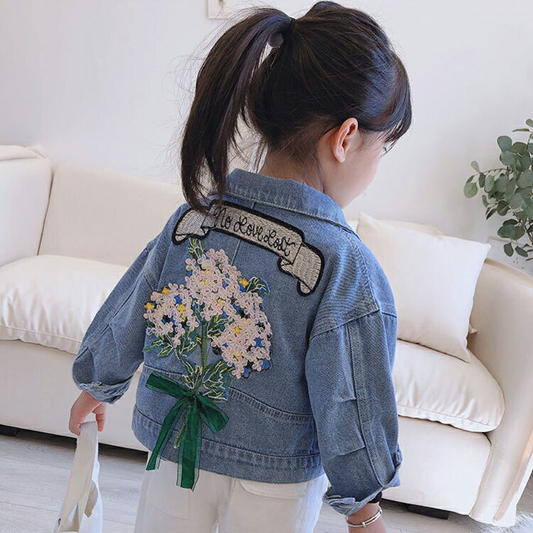 楽天chuchubebe刺繡デニムジャケット 女の子 刺繡 花柄 キッズ 子供服 春トレンチコート ALL SEASON オールシーズン アウター ジュニア アウター 春 秋 冬 アウター 90cm 100cm 110cm 120cm 130cm chuchubebe chuouter0012