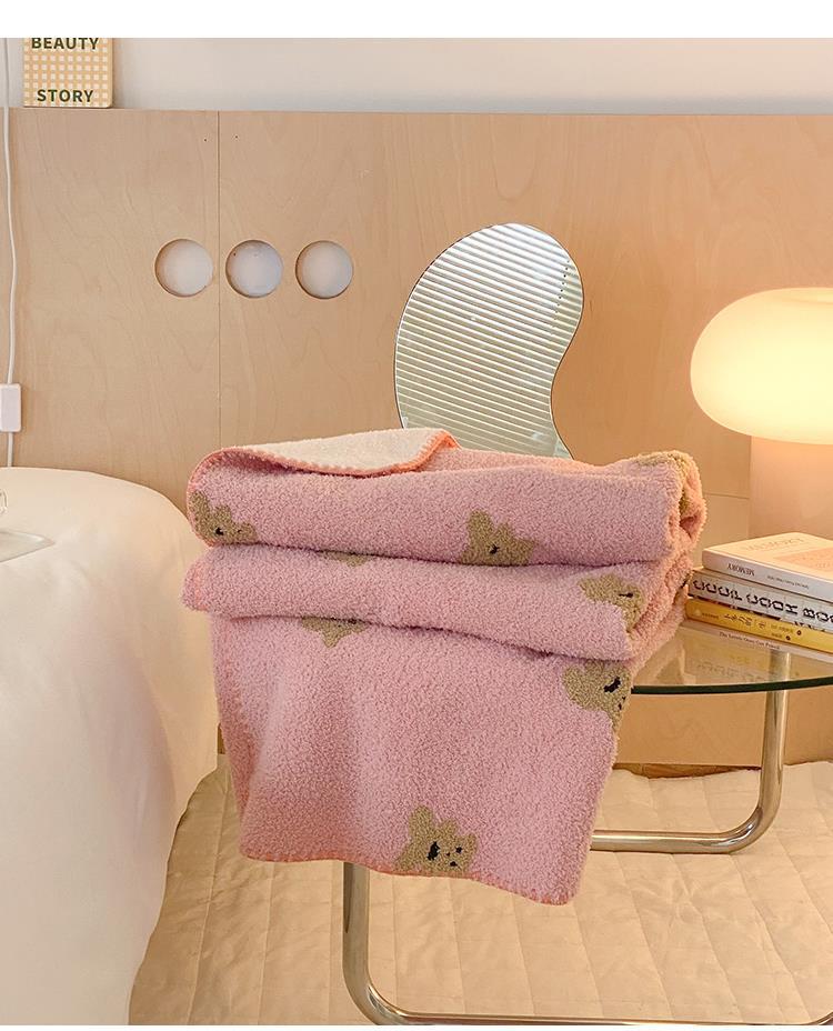 毛布 ブランケット ベビー毛布 両面 シンプル 厚手 暖かい 毛布 お昼寝 保温 かわいい ひざ掛け オールシーズン 布団 軽い 軽量 男の子 女の子 ベビー 赤ちゃん 母の日 プレゼント 出産祝い chuchubebe chuzakka0265