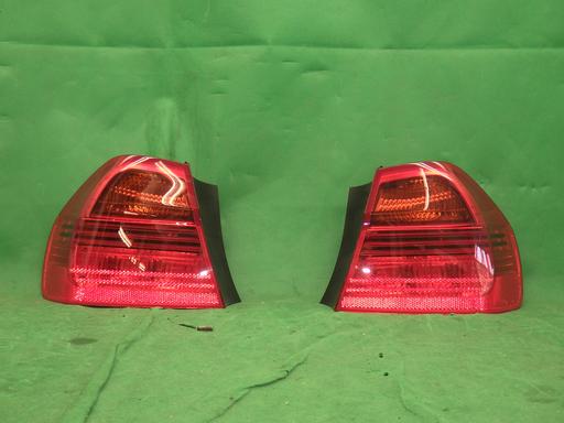 【中古】BMW F90 純正 テールランプ 左右