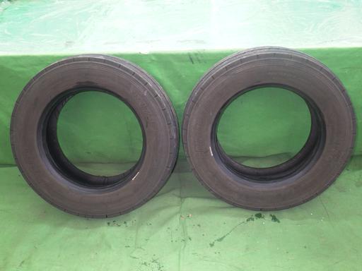 Rakuten - 【中古】デコトラ BRIDGESTONE トラックタイヤ ブリヂストン R173 215/70R17.5 2本