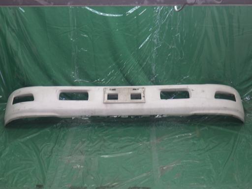 【中古】イスズ 純正 フロントバンパー 白