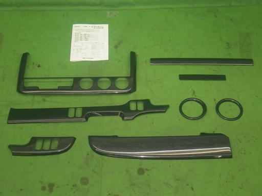 【未使用】デコトラ QZ040633 キャンター 純正 黒木目パネル 1台分