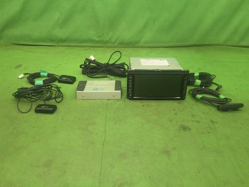 【中古】CQ-HS0805CJ トヨタアルファード純正 ナビ