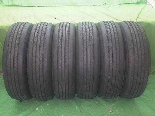 Rakuten - 【中古】デコトラ トラックタイヤ TOYO M130 215 85R16 6本