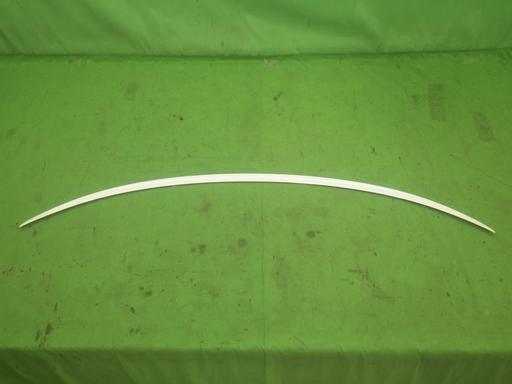 【中古】BMW用の 純正申告 トランクスポイラー 白