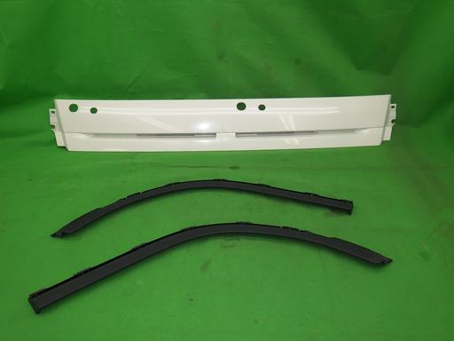 【中古】キャンター純正ホワイト フロントワイパーパネルフェンダーセット