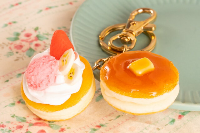 キーリング（キーホルダー） ホットケーキ×パンケーキ（ピンク）　食品サンプル グッズ　ハンドメイド