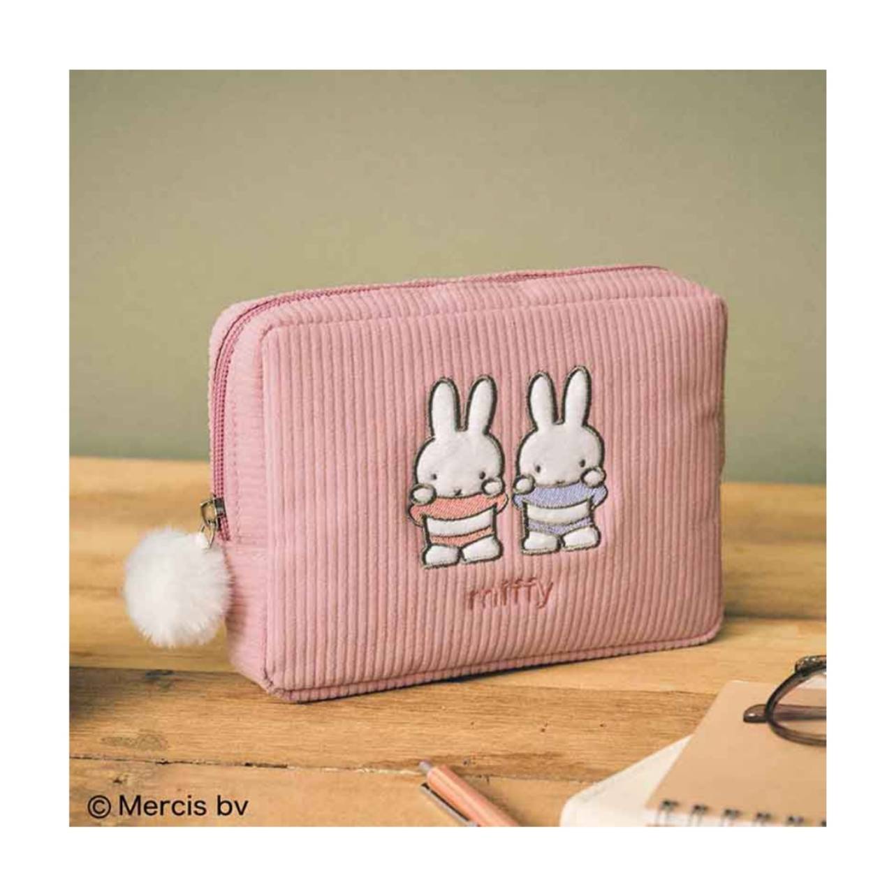 【予約商品 2026年2月6日発売予定】 InRed インレッド 2026年3月号 増刊 付録 ミッフィーの刺繍入りコーデュロイポーチ