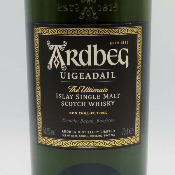 アードベッグ ウーガダール 54.2度 700ml 並行品 （専用BOX入）
