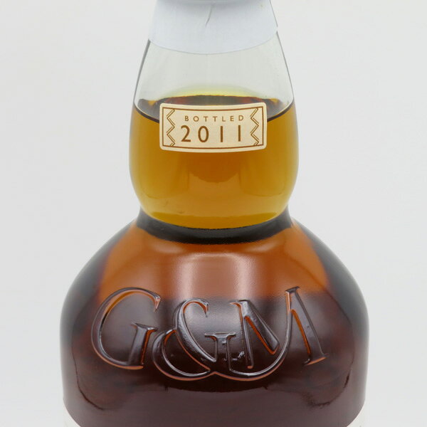 中央酒販の【G&M レアビンテージ：GEORGE & J.G.SMITH'S】グレンリベット 1974-2011 43度 700ml （専用BOX入） 【長熟：約37年】｜アングル3