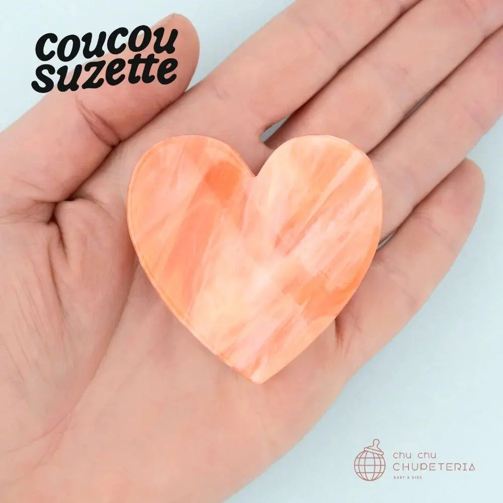 Rakuten - 【Coucou Suzette】Pink Heart Hair Claw / ヘッドアクセ ヘアクリップ クリップ バレッタ かんざし クロー ヘアクロー ギフト プレゼント 正規代理店 ピンク ハート クク ククシュゼット