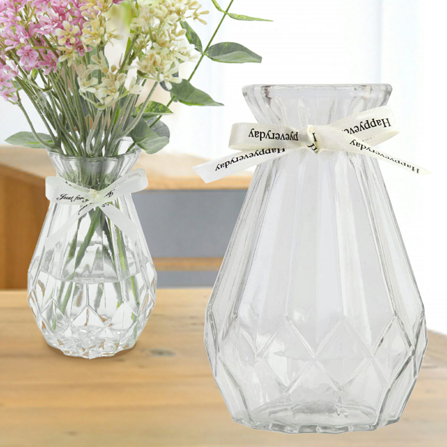 花瓶 花瓶 おしゃれ ガラス 小さめ 倒れにくい ミニサイズ 透明 フラワーベース 北欧 かわいい 小さい 花びん 小 瓶 かわいい 可愛い ビン 高さ15cm リボン 花器 かびん 玄関 リビング 食卓 ミニ 15cm プレゼント CHURACY 送料無料