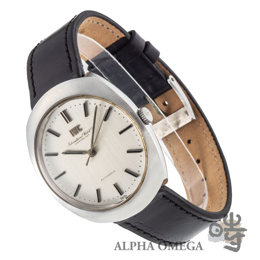 IWC インターナショナル ウォッチ カンパニー オールドインター オーバルワンピースケース Ref.1815(815) Cal.8541B スチール(SS) シルバー 1970年代【中古】【ヴィンテージ】【未研磨】【メンズ】