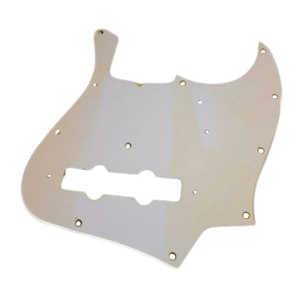 Montreux 62 JB pickguard Aged White relic Retrovibe Parts No.1484 ピックガード※ギターパーツの取り扱いには、相応の技術と知識が必要になります。自己責任にて取り扱い可能な方のみ、ご検討下さい。取り付け時に起った、楽器及びパーツの破損・損傷等につきましては当店は保証出来ません。あらかじめご了承下さい。※画像はサンプルです。詳しくは商品説明をご覧ください。エイジドホワイト3プライが基本です。現行のFender USAがテンプレートですが、Fender Japanにもほぼ適合します。ネジ付属。【ルックス・価格・機能のバランスを実現したレトロ・フィール・パーツ】現行のメタルパーツ及び合成樹脂パーツを元に製作された、レトロムード溢れるカスタムパーツがRetrovibe partsシリーズ。特定の生産年代や仕様に拘らずギターをドレスアップしたい、幅広いユーザーにお勧め。カスタムの原型となるのは何れも厳選された高品質のパーツであり、扱いやすさ・実用性では、オリジナルのヴィンテージ・パーツ以上とも言えるでしょう。(注)レリック仕様は完全ハンドメイドのため、個体差がありますので御了承下さい。(注)各パーツのボディへの取り付けは、リペアショップ・工房のプロフェッショナルへの依頼をお薦め致します。　
