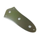 Montreux JB Inch control plate 3 holes CR No.8453 コントロールプレート※ギターパーツの取り扱いには、相応の技術と知識が必要になります。自己責任にて取り扱い可能な方のみ、ご検討下さい。取り付け時に起った、楽器及びパーツの破損・損傷等につきましては当店は保証出来ません。あらかじめご了承下さい。※画像はサンプルです。詳しくは商品説明をご覧ください。初期ジャズベース用のスタックノブ対応コントロールプレートです。-Montreuxが長きにわたる経験と実績でプロデュースするオリジナルパーツMontreuxが20余年に渡って関わってきたギタープロダクツの経験から生まれた、アイディア溢れるオリジナルパーツが、Montreux Selected Parts。これまでありそうでなかったものやコンポーネントとしては売られていても単品では手に入りにくかったもの、豊富な知識の蓄積を反映した画期的なパーツなど、誰もが待ち望んでいた商品の数々が、今ようやくギターユーザーの手元に。(注)各パーツのボディへの取り付けは、リペアショップ・工房のプロフェッショナルへの依頼をお薦め致します。　