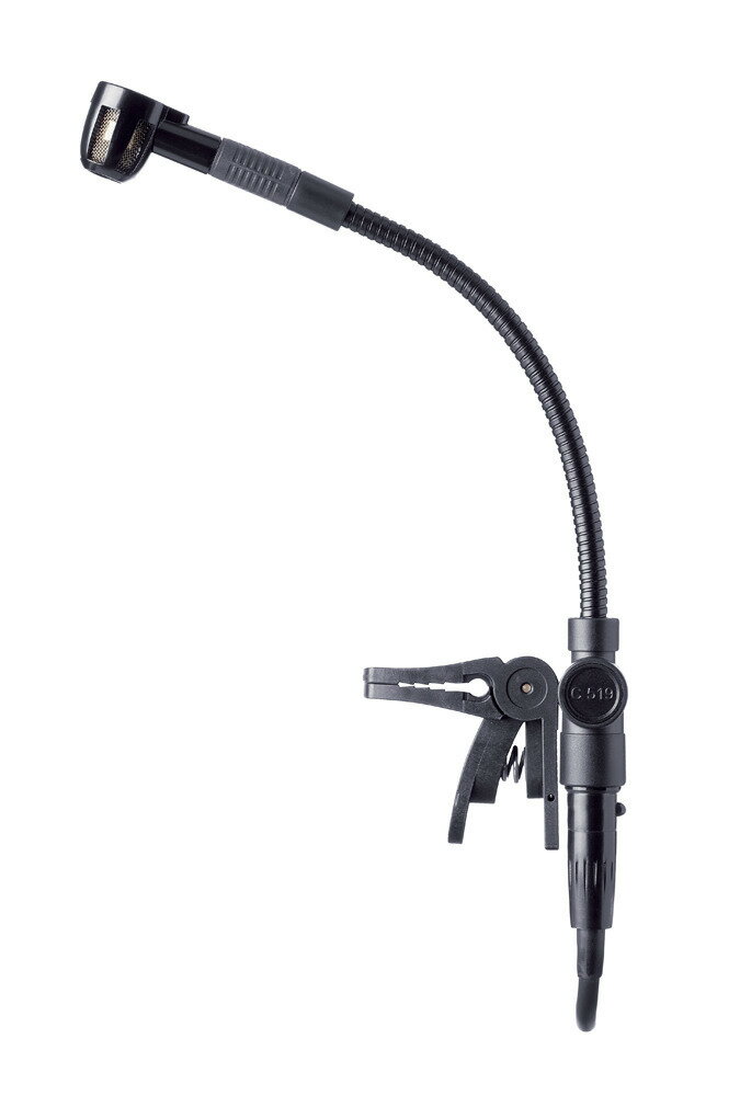 AKG C519 M 管楽器用 コンデンサーマイクトランペットやサクソフォーン、クラリネットに最適なクリップ式。・トランペットやサクソフォーンのベルに違和感なく装着できる、軽量でコンパクトな設計。CC519を使用することで、クラリネットにも装着可能。・自然で力強く、クリアな音質を再現するフラットな周波数特性。・グースネックと一体化したショックマウントが、メカニカルノイズを低減。・XLR端子仕様のC519 Mと、ミニXLR端子仕様のC519 MLを用意。C519 MLはAKGのワイヤレスシステムと組み合わせて、より自由なパフォーマンスを実現。【仕様】形式：コンデンサー型指向特性：カーディオイド周波数特性：60Hz〜20kHz開回路感度：ー46dB re 1V/Pa最大音圧レベル：132dB SPL（THD 3%）等価雑音レベル：31dB SPL（Aウェイト）インピーダンス：200Ω以下電源：ファンタム DC9〜52V 2mA以下端子：XLR(3P)寸法（W×H×D）：47×212×57mm質量：195g（含ケーブル・プリアンプ）付属品ウインドスクリーン（W44）接続ケーブル：プリアンプ付、ミニXLR→XLR、約3mドラム取付ブラケットグースネック固定パーツマイクポーチ