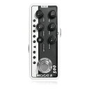 Mooer Micro Preamp 005 プリアンプ ギターエフェクターEVH5150系サウンドのプリアンプです。Mooer Micro Preamp 005は、現代のテクニカルなプレイスタイルの基礎を築き上げたオランダ生まれのギタリストの名を冠する、モダンハイゲインサウンドの礎となったあのアンプのサウンドを収録したミニサイズのプリアンプペダルです。そのアンプは代を重ねながら進化を続け、現在もハイゲインアンプの定番として高い支持を得ています。シグネチャーモデルでありながら世界中のアーティストが使用することでも知られるハイゲインアンプのトーン。これがMooer Micro Preamp 005には詰め込まれています。●Micro PreampMooer Micro Preampシリーズは、様々な真空管アンプのサウンドをミニサイズ筐体に収録したデジタルプリアンプペダルです。“Inteligent Amplifier Modeling”テクノロジーにより、本物のチューブアンプが持つサウンド、ダイナミクス、レスポンスをキャプチャしました。小さな筐体には機能が満載。3バンドEQを搭載し、2つのチャンネルを選択可能、さらにキャビネットシミュレータも内蔵します。フットスイッチはアクティブ/バイパスだけでなくチャンネル切替えスイッチとして使うこともできます。Micro Preampシリーズのペダルは、エフェクターとしてはもちろんのこと、エフェクトリターンやパワーアンプインプットに接続し、アンプのパワーアンプを直接駆動させることもできます。さらにスピーカーシミュレータを使用してのラインレコーディングも可能。PAやモニターに直接出力することもできます。●完全独立したデュアルチャンネルMicro Preampシリーズは独立した2つのチャンネルを選択することができます。操作を行うコントロールノブは共通していますが、2つのチャンネル間でノブの操作が影響することはありません。CH/CABボタンやフットスイッチでチャンネルを切替えると、現在のノブの位置にかかわらず、前回の設定がそのままロードされます。つまり、一度作った音は、チャンネルを切替えてノブを動かしても影響することがありません。チャンネルを切り替えるとLEDカラーが変わるため、現在のチャンネルも一目でわかります。●キャビネットシミュレータMicro Preampシリーズにはスピーカーから出た音をシミュレートするスピーカーシミュレータを内蔵し、PAやモニター、オーディオインターフェイスなどに直接接続することもできます。スピーカーシミュレータのON/OFFはCH/CABボタンを長押しする切り替わります。キャビネットシミュレータがONになっている間、LEDはゆっくりと点滅します。●コントロール・VOL：音量を調整します。・GAIN：歪みの強さを調整します。・TRE：高域の出方を調整します。・MID：中域の出方を調整します。・BASS：低域の出方を調整します。・CH/CAB：プッシュすることでチャンネルを切替えます。また、2秒間の長押しでキャビネットシミュレータのON/OFFを切替えます。・フットスイッチ：2つの動作モードを備えています。動作モードを切り替えるにはフットスイッチを2秒間長押しします。アクティブ/バイパス：フットスイッチを押すことでプリアンプのアクティブとバイパスを切替えます。通常のエフェクターのように使うことができます。チャンネル切替え：フットスイッチを押すことで2つのチャンネルを切替えます。常時ONのプリアンプとして使う際に有効です。●接続・DCIN：センターマイナスDC9Vアダプターを接続します。消費電流は220mAです。・INPUT：楽器側のケーブルを接続します。プリアンプとして使う場合、前段に歪みエフェクターなどを接続することも効果的です。・OUTPUT：アンプやPA側のケーブルを接続します。アンプのインプットやエフェクトリターン、PAなどに接続します。空間系エフェクトなどは後段に接続すると効果的です。●スペック・インプット：1/4インチモノラルオーディオジャック（インピーダンス：1MΩ）・アウトプット：1/4インチモノラルオーディオジャック（インピーダンス：100Ω）・電源：レギュレートされたセンターマイナスDC9Vアダプター（電池はご使用になれません）　メーカー推奨電源アダプター：Mooer PDNT-9V2A、Mooer PDNW-9V2A、One Control EPA-2000・消費電流：220mA・サイズ：93.5mm(D)×42mm(W)×52mm(H)・重量：160g