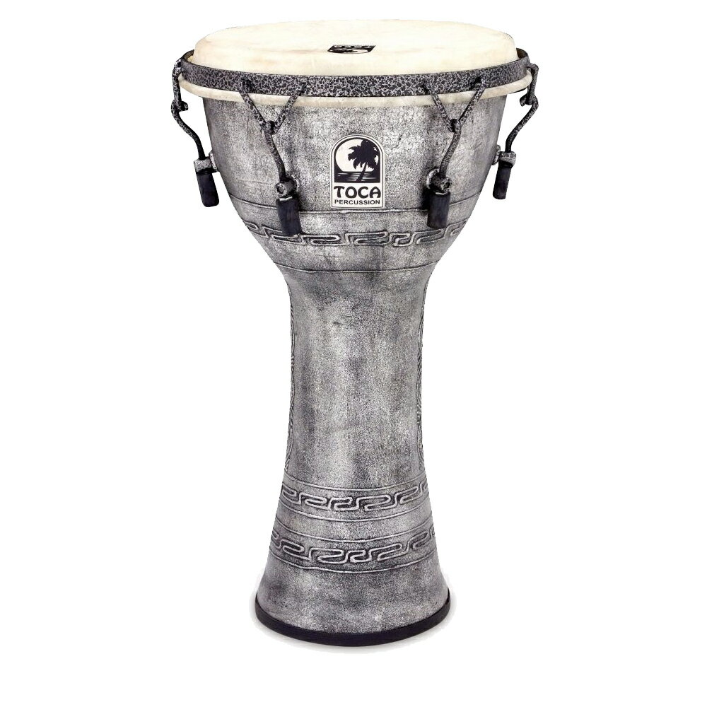 TOCA SFDMX-10AS 10" Antique Silver ジャンベFreestyle Mechanically Tuned Djembe 10" Antique SilverFREESTYLE DJEMBESFREESTYLE MECHANICALLY TUNED DJEMBESフリースタイル・ジャンベ メカニカルチューニングモデル。タフな合成樹脂シェル、選び抜かれたゴートスキン（本革）ヘッドを採用しています。肩にかけて運べ、ソリッドで本格的な音色を実現しました。プレイスタイルを選ばない、まさにフリースタイルなビートを刻むジャンベです。■ライトウェイトで頑丈な合成樹脂シェル。■優れたベース・トーンと澄んだ高域。■ゴート・スキン(本革)ヘッドは本格的なルックスとサウンドを両立。■ノンスリップ・ラバー・ボトムが底面をしっかりガード。■付属のスパナで簡単にチューニング調整可能。■チューニング・ラグにはラバー・ティップを装備。