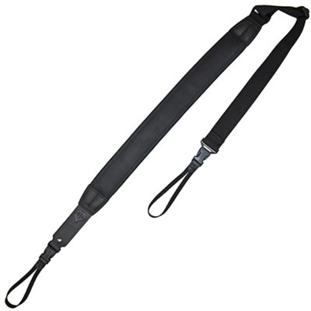 Neotech Slimline Banjo Reg BK Leather 8221562 バンジョーストラップNeotech 社の製品は「コントロールストレッチ」と呼ばれるデザインコンセプトで作られています。柔軟なショルダーパッドが、肩と首の輪郭に沿って重量をより大きなエリアに効果的に分散させ、ショックアブソーバーとして作動します。首と肩へのプレッシャー疲労、および衝撃を減らす事により体感重量を大幅に軽減し、長時間のギグも可能にします。アタッチメントには、機能性や信頼性の高いパーツが使用されており、モノトーンのシンプルなルックスは、内容を優先したコンセプトの証でもあります。このストラップの肩パッドには、抗菌性の低反発素材が使用されています。「弾性」を抑え「粘性」を上げたフォームで、衝撃吸収性フォームの特性も有しております。　負荷がかかる部分をパッドが包み込み、優しく衝撃を保護します。肩に合わせて形が変わるため、快適なフィット感が得られ、重量があるバンジョーにも軽快な着心地が実感できます。　また、パッドは汗などの湿気を吸い取って外に逃がすので、汗による不快感を軽減します。【サイズ】　全長：最大約1547mm、最小約1347mm　パッド：全長約542mm、幅約57mm