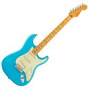 Fender American Professional II Stratocaster MN MBL エレキギターAmerican Professional II Stratocasterは、60年以上に渡る革新、インスピレーション、進化を経て、現代のプレイヤーの要求に応えます。高い人気を誇るDeep Cシェイプネックは、丁寧にエッジがロールオフされ、至高の演奏体験を約束する"Super-Natural"サテン仕上げが施されています。また新たに設計されたネックヒールを採用し、快適なフィーリングとハイポジションへの容易なアクセスを実現しました。新しいV-Mod II Stratocaster Single-Coilピックアップは、ベルのような輝きとウォームさを両立し、これまで以上に繊細で魅力的なサウンドを実現しています。コールドロールド（冷間圧延成型式）スチールブロックを採用した2点支持トレモロは、サスティン、明瞭度、ハイエンドの煌びやかさを向上させています。American Professional II Stratocasterの手に馴染む感覚とサウンドの多様性は、手に取り、耳にした瞬間、すぐにお分かりいただけることでしょう。プロの楽器の新たなスタンダードとなるような幅広い改良が、American Professional IIシリーズには詰め込まれています。【スペック】モデルネーム：American Professional II Stratocaster, Maple Fingerboard, Miami Blueモデル番号：113902719原産国：USカラー：Miami Blueボディ：Alderボディフィニッシュ：Gloss Urethaneボディシェイプ：Stratocasterネック：Mapleネックフィニッシュ：“Super-Natural” Satin Urethane Finish on Back of Neck with Gloss Urethane Headstock Faceネックシェイプ：Deep "C"スケール：25.5" (648 mm)フィンガーボード：Mapleフィンガーボードラジアス：9.5" (241 mm)フレット数：22Frets Size：Narrow Tallナット：Boneナット幅：1.685" (42.8 mm)ポジションインレイ：Black Dotブリッジピックアップ：V-Mod II Single-Coil Stratミドルピックアップ：V-Mod II Single-Coil Stratネックピックアップ：V-Mod II Single-Coil Stratコントロール：Master Volume, Tone 1. (Neck/Middle Pickups), Tone 2. (Bridge Pickup)ピックアップスイッチ：5-Position Blade: Position 1. Bridge Pickup Position 2. Bridge and Middle Pickup Position 3. Middle Pickup Position 4. Middle and Neck Pickup Position 5. Neck Pickupピックアップコンフィギュレーション：SSSブリッジ：2-Point Synchronized Tremolo with Bent Steel Saddles, Pop-In Tremolo Arm and Cold-Rolled Steel Blockハードウェアフィニッシュ：Nickel/Chromeチューニングマシーン：Fender Standard Cast/Sealed Staggeredピックガード：3-Ply Mint Greenコントロールノブ：Aged White Plasticストリング：Fender USA 250L Nickel Plated Steel (.009-.042 Gauges), PN 0730250403