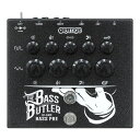 ORANGE Bass Butler ベース用 プリアンプ『Bass Butler』は低音をベースアンプ、高音をギターアンプで出力する「バイアンプ」システムのサウンドを1つのペダルで再現するベース・プリアンプペダルです。常にオンになるベース・チャンネルにはオプティカル・コンプレッサーを搭載。ギター・チャンネルは3バンドEQとゲイン・コントロールを搭載し、ハイゲインなディストーションサウンドを得ることも可能です。2つのチャンネルはベース/ギターそれぞれに最適なキャビネット・シミュレーターを搭載した独立したXLR出力によって直接ミキサーへ送ったりレコーディングしたりすることも可能。両チャンネルをブレンドして出力する1/4"ジャックのアウトプットも搭載しています。古き良き時代には、ベースの信号をベースアンプとギターアンプに同時に送ることは、「バイアンピング」として知られていました。これにより、プレーヤーはローエンドを深くクリーンで明確に保ちながら、ミドル〜トップエンドをローエンドとは別々に増幅し、ディストーションやくっきりとしたハイをトータルコントロールで加えることができます。このタイプのセットアップでは、巨大なトーンを生成できますが、通常は巨大で複雑な機材リグが必要でした。Bass Butlerは、入力側で信号を分割し、完全に独立した2つのアナログ信号チェーンを備えています。リアルな「バイアンプ」仕様の機材セッティングを複雑で巨大な機材を使わずにペダル1台で再現できるのです。・ベースチャンネル常にオンになるベースチャンネルには、コンプレッサー 、ベース 、トレブル 、ボリュームというシンプルで効果的なコントロールがレイアウトされています。オプティカルコンプレッサー回路、カット/ブーストトーンコントロール、専用のベースキャビネットがシミュレートされたバランスD.I.出力は、あらゆるクラシック・クリーントーンを可能にします。ダブの深みからハイファイの高みまで、Bass Butlerはあなたの最高の靴のように磨き上げられてお待ちしています。・ギターチャンネルこのクラシックなハイゲインギターチャンネルは、騒乱のような轟音でも、まさに音楽的と言える使用でも、ちょっとしたいたずらでも、期待を裏切りません。フットスイッチを1回踏むだけで、お馴染みの5つのコントロールと4つのゲインステージが呼び出され、鮮やかなビンテージトーンから、床が割れたり壁が崩れたりするかのようなモダンで破壊的なディストーションサウンドまで、あらゆるものを提供します。ギターキャビネットをシミュレートしたバランスD.I.出力とエクスプレッションペダル入力を組み合わせれば、インプットゲインをさらにコントロールすることができます。Bass Butlerの2つのチャンネルの独立したXLR出力は、完成したバイ・アンプ・ベース・トーンを何も失われないままミキサー卓に届けることが出来ます。また、アンプ出力も装備されており、キャビネット・シミュレーション回路の手前で2つのチャンネルをブレンドし1/4インチジャックから出力することも可能です。ブレンド具合はチャンネルのボリュームコントロールで調整できます。つまり、ステージ上のサウンドは、オーディエンスが聞くもの（※XLRアウトからミキサーに送られたサウンド）とは完全に独立してコントロールすることができるのです。この出力は、通常のプリアンプペダルと同じように、単独で使用することもできます。頑丈なスチール製の筐体、高いヘッドルームを実現する18V電源、オールラウンドな耐久性により、ベーシストに寄り添ってお仕えする執事、Bass Butlerはあなた様のご用命を一生涯喜んでお待ちしています。【Spec】Features Bass Guitar (Clean) XLR Balanced Output with Bass Guitar Cabinet Simulator. | Guitar (Dirty) XLR Balanced Output with Lead Guitar Cabinet Simulator. | Blended 1/4" Jack Socket Output with NO Cabinet Simulator | Expression 1/4" Jack Socket. | Input 1/4" Jack Socket. | Ground Lift Switch.Controls(Left to Right) Guitar Channel/Volume, Treble, Middle, Bass, Gain | Bass Channel/Volume, Treble, Bass, CompressorPower 18VDimensions (W × H × D) 17 × 8.5 × 16.5cm (6.6 × 3.3 × 6.5″)Weight 1.29kg (2.84lb)