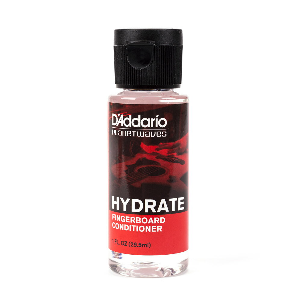 Planet Waves by D'Addario PW-FBCS Hydrate 1oz ギターポリッシュD'Addario のギターケアポリッシュに、持ち運びに便利な1オンス(約30g)のミニボトルサイズが追加になりました。深めの色、またはナチュラルな材質の指板修復に最適なトリートメントオイルです。指板を割れや傷から保護し、適度な湿度を保ち、また汚れや細かな傷を除去します。・Hydrate -Fretboard cleaner/Conditioner- (1 オンス/ 約30g)