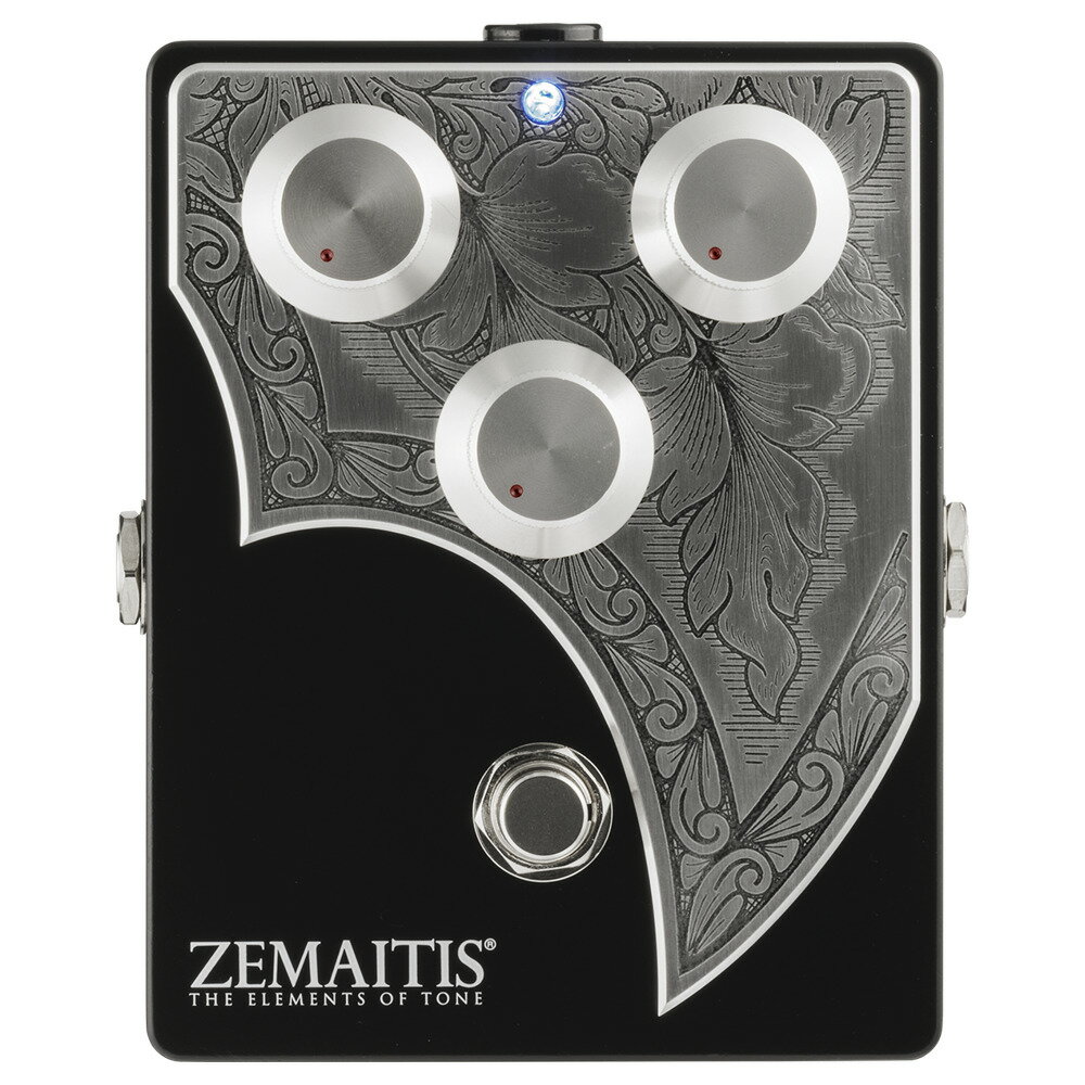 ZEMAITIS ゼマイティス ZMF2023BD Metal Front Bass Overdrive Pedal オーバードライブ ベース用エフェクターゼマイティス・メタル・フロントの彫金デザインを投入したベース用ハンドメイド・オーバードライヴ「ZMF2023BD」登場!ゼマイティスより、ベース用ハンド・メイド・オーバードライヴ「ZMF2023BD」が登場しました。ZMF2023BDは、ゼマイティスを代表するメタル・フロント・ベースのイメージを投入し、曲線を生かした形状の贅沢な彫金の入ったアルミ合金のプレートをトップに装飾したコンパクト・エフェクターです。マット・ブラック・カラーのケースは、堅牢なアルミ合金の筐体で、数々の有名エフェクターでも採用されているハモンド製を用いています。コントロール・ノブは、ゼマイティスで使用しているメタル製のハット・ノブを採用することで、エフェクターでありながら、メタル・フロント・ベースをイメージしたデザインとなっています。ZMF2023BDは、伝統的なロックで聴き慣れた1970年代の大型チューブ・アンプをナチュラル・ドライヴさせたサウンドをイメージし、ナチュラルな歪みから現代的な激しい歪みサウンドまで網羅した幅広く使い勝手の良いベース・オーバードライヴを目指しました。どれだけ歪ませても、低音が失われず骨太なトーンを実現しています。加えて、1990年代に高い評価を得たハンドメイド・エフェクター・ブランドの「D.N.A.ANALOGIC」の設計者の協力を得て開発しています。トーン・コントロールはSW-TONESYSTEM(スイッチトーン・システム)を採用し、コントロールを絞り切ることでトーンのバイパスが可能です。トーンをバイパスさせることで、エッヂのあるサウンドとなり、スラップ向けのサウンドや現代的で過激なベース・ドライヴとしても使用できます。どのような使い方でも驚くほど太く抜けの良いサウンドが特長です。また、丁寧な手作業によるパーツの取付け、配線、ケース加工など日本国内で製作をしています。永年愛用していただけるように、耐久性を兼ね備えた製品作りを目指し、音質劣化が少なく、なおかつエフェクト効果を充分に発揮するように設計しています。【SW-TONESYSTEM(スイッチトーン・システム)とは】一般的なトーン回路は、コントロール位置がフルの状態であってもトーン用可変抵抗器への信号を完全に遮断出来ず、僅かに高音域にマスクがかかるという問題があります。その問題をトーン用の可変抵抗器への信号をスイッチを用い完全に切断し、クリアーな音質確保を実現したシステムです。【ZMF2023BDの主な特長】●アルミ・ダイキャスト・ボディー : 世界中の多くのエフェクターのケースとして長年の実績を誇るハモンド社製アルミ素材のケースを採用することにより、高い電気伝導性を実現し、音質にも優れています。また、アルミ自体の硬度の高さに加え、ダイキャスト・ボディー(一体構造)を採用することによって、万ーの落下などの衝撃に対してもエフェクトの心臓部である基板へのダメージを最小限に抑えることができます。加えて、バッテリー交換専用の蓋や外部突起を最小限に取り払うことで不用意な破損を防ぎ、ボディーはより一層の強度を実現しています。●基板 : ノイズやいわゆる音やせを防止するために入力から出力までの回路設計は限りなく無駄を省き合理化し、ハンド・ワイヤリングで製造しています。複雑な回路と無駄なバーツを廃し、極限まで箇素化した回路設計によって音質の向上はもちろんのこと、複雑な回路設計が原因で起こる故障を減少させる結果を生んでいます。音質劣化や回路のロスが限りなく少なく、ノイズの少ないピュアなサウンドを提供します。また、本機に使用している電解コンデンサーは、全てオーディオ用の高級電解コンデンサーです。さらに、抵抗には金属皮膜抵抗を使用し、すべて精度の高いもの(±1％)としたことで個体による音質の差が起きにくい設計です。●メタル・プレート : ゼマイティスZMF2023BDの外観を大きく特徴付けているトップのアルミ合金製の彫金プレートは、ゼマイティス・ギターの伝統を継承したアイコンで、単なるプリントやペイントとは違った高級感と存在感を演出します。●コントロール・ノブ : 経年変化の起こりやすく、また破損しやすいプラスティック製のものは使用せず、高級感のあるヘヴィー・デューティーなメタル製のものを採用しています。足元に置き使用する機会の多いコンパクト・エフェクターであるため、誤ってコントロール・ノブを踏んでしまった際にもプラスティック製のノブに比べ、破損の確率が大幅に削減されています。また、メタル製のノブはアースの役割も果たしています。●スイッチ/LED/ジャック : ゼマイティスZMF2023BDには電子スイッチを使用せず、音質を重視した機械式スイッチを採用しています。電子スイッチにはないクリック感覚が足裏からでも感じ取ることができます。暗い場所でも視認性の良い青色LEDを採用しています。インプットおよびアウトプット・ジャックは信頼性の高いスイッチクラフト製を採用しています。●バッテリー・スペース : ボディー裏面に4点ネジで留まっている裏蓋を開けるとバッテリー・スペースがあり、バッテリー・スナップに接続してバッテリーを格納する場所となっています。バッテリー専用蓋などを設けないことで、破損を最小限に抑えています。【Specifications】■電源 : 006P(9V)バッテリー/ACアダプター■コントロールノブ : LEVEL,TONE,DRIVE(3ポット)■スイッチ : エフェクトON/OFF、機械式フットスイッチ×1■入出力端子 : IN,OUT,DC入力端子(DC9V)■入力インピーダンス : 約1MΩ■推奨出力負荷 : 10kΩ以上■消費電流 : 約20mA■外形寸法 : 94(W)×34(H)×119.5(D)mm ※突起物含まず。■最大外形寸法 : 100(W)×49.2(H)×121.2(D)mm ※付属の脚ゴム含まず。■重量 : 約300g ※電池含まず。※DC In適応プラグ・サイズ: 内径2.1mm / 外径5.5mm※別売パワー・サプライの極性は必ずセンター・マイナスを使用して下さい。※推奨パワー・サプライはMusic WorksのDC0913Bとなります。※脚ゴム付属※乾電池は付属しません。