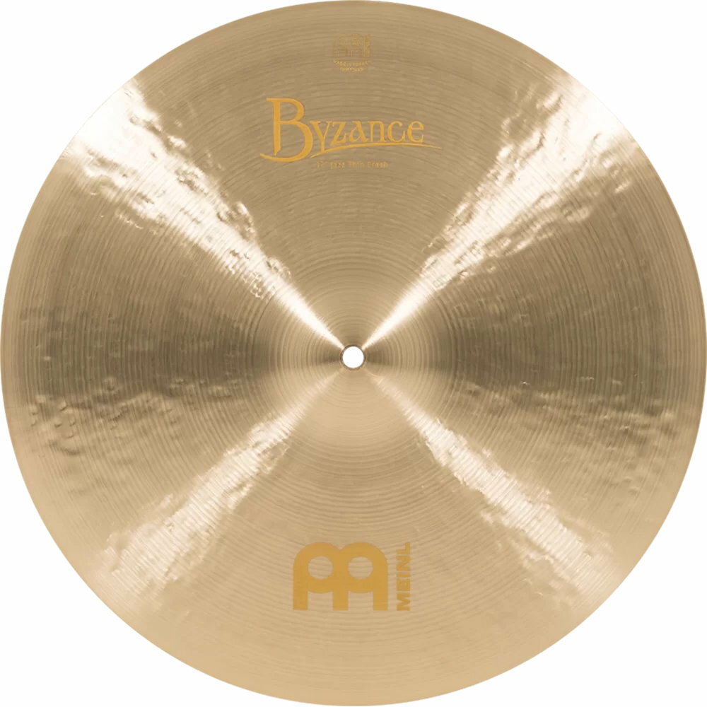 MEINL B17JTC Byzance Jazz 17” THIN Crash クラッシュシンバルByzance JazzシリーズByzance Jazzシリーズはレギュラーなフィニッシュと極めて優れた音質が特徴で、伝統的なジャズに求められるナチュラルなヴィンテージサウンドを求めて開発されました。全体に漂うダークさと快い音の広がりがサウンドと複雑に調和し、温かみのある心地よいサウンドが生み出されます。Byzance Jazzシリーズは、MIPAアワードを受賞しました。特徴・ B20ブロンズ合金製・ ハンドハンマー加工による優れたサウンド・ さまざまなキャラクターが複雑に調和した美しいサウンド音楽ジャンル環境音楽 | ファンクジャズ | ラテン | R&Bスタジオ音楽 | ワールドミュージックサイズ：17”