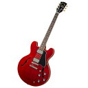 Gibson ギブソン ES-335 Sixties Cherry エレキギター※ご購入後、15日以内に必ず同梱されるユーザー登録カードに必要事項をご記入の上、ギブソン・ジャパンへご郵送下さい。ユーザー登録したご本人に限り、メーカー規定の故障に対してのみ、無期限での保証が提供されます。ギブソンES-335ドットは、ギブソンESラインアップにおいて基軸をなすモデルです。1958年のリリース以来、ギブソンES-335は他を寄せ付けないほどの金字塔を打ち建ててきました。ハンド・ロールド処理により角が落とされ丸みを帯びた“C”シェイプのマホガニーネック、パーロイド・ドット・インレイが打たれたローズウッド指板を擁し、往時の高いプレイヤビリティを現代に蘇らせています。ギブソンによりキャリブレート処理されたT-Typeハムバッキング・ピックアップは、ハンドワイヤリングされたコントロール・アッセンブリーと組み合わされています。結果、プレイヤー達が60年以上もの間愛し続けてきた、汎用性の高いギブソンESトーンの誕生です。安定したチューニング、正確な音程感は、キーストン・ボタン付きのヴィンテージ・デラックス・チューナー、ABR-1ブリッジ、スチール製のサムホイールとテイルピース・スタッドで固定された軽量なアルミニューム素材のストップ・バー・テイルピースの採用により実現しています。BodyBody Shape：335Top：3-ply Maple/Poplar/MapleBack：3-ply Maple/Poplar/MapleBracing：SpruceBinding：Single-ply CreamFinish：Gloss Nitrocellulose LacquerNeckMaterial：MahoganyProfile：Rounded "C"Scale Length：24.75" / 628.65mmFingerboard Material：RosewoodFingerboard Radius：12"Number Of Frets：22Frets：Medium JumboNut Material：Graph TechNut Width：1.7" / 43.053mmEnd of Board Width：2.26" / 57.404mmInlays：Acrylic DotsHardwareFinish：NickelBridge：ABR-1 Tune-O-MaticTailpiece：Aluminum Stop BarTuning Machines：Vintage Deluxe w/ Keystone ButtonsPickguard：Black 5-plyControl Knobs：Black Top Hats with Silver ReflectorSwitch Tip：CreamElectronicsNeck Pickup：Calibrated T-Type, RhythmBridge Pickup：Calibrated T-Type, LeadControls：2 volumes, 2 tones, 1 toggle switch, hand-wired with 500K potentiometers and orange drop capacitorsMiscellaneousStrings：.010, .013, .017, .026, .036, .046Case：Hard Shell CaseAccessories：Gibson Accessory Kit