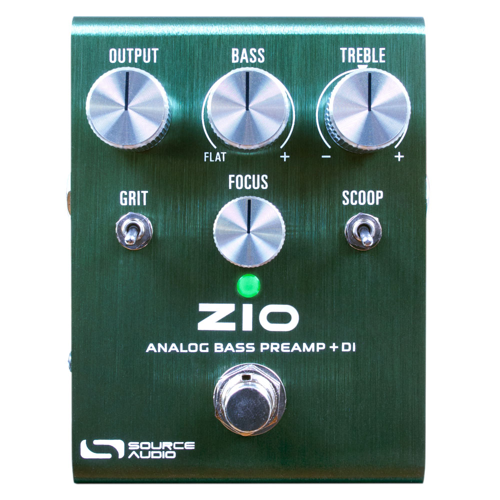 Source Audio ソースオーディオ Bass ZIO ベース用プリアンプ DIペダルベーシストとエンジニアのニーズに応えた、「高音質」「低ノイズ」「機能性」を誇るベース用プリアンプ + DI ペダル。最先端のデジタル技術者集団である SOURCE AUDIOが、ギターとは全く異なる、広いダイナミックレンジと周波数特性を持つ「ベース」という楽器に焦点を当て、あえてオールアナログ回路に拘って生み出したベース用プリアンプ + DIペダル “Bass ZIO” 。高品質オペアンプを採用することにより、超低ノイズ、超低歪み、広大なヘッドルーム、純粋で透き通ったプリアンプサウンドを実現。アクティブ/パッシブベースのどちらにおいても、繊細なフィンガータッチから強烈なアタックまでダイナミクスを損なうことなく演奏することが可能です。演奏スタイルに合ったサウンドを意のままに構築可能な、シンプルかつ柔軟なトーンコントロールを装備。特に EQ セクションは、最大までブーストさせてもノイズレスのまま音像を持ち上げ、カットさせても音の輪郭を失うことはなく、ベースサウンドをミックス内の適切な位置に収めます。独立した3系統のアウトプットにより、練習、レコーディング、ライブ等の様々なシーンに対応可能。エフェクトペダルとしてアンプの前段で洗練されたサウンドを構築するだけでなく、DIRECT OUT（XLR）を介してミキサーやレコーディングインターフェースに直接ルーティングしてもアンプのような美しいトーンを生み出します。●OPAMP：Bass ZIO の心臓ともいえるオペアンプ部には、信号の忠実度の維持が重要なオーディオおよび産業用アプリケーション向けに設計された Burr-Brown “OPA1656” を採用。OPA1656 の特徴である、超低ノイズ、超低歪み、広いダイナミックレンジ、忠実な周波数レスポンスにより、ベース本来の純粋なサウンドを惜しみなく引き出すことができます。【CONTROL】●KNOBS：・OUTPUTノブ：-6dB 〜 +16dB の範囲でブースト/カットすることができます。・BASSノブ＆FOCUSノブ：BASS ノブは、100Hz を最大 +11dB までブーストし、FOCUS ノブは、ハイパスフィルターのカットオフポイントをスイープして膨らんだ低音域（サブベース）を抑えます。これらを組み合わせることにより、ボトムのルーズさに邪魔されることなく、タイトでパンチの効いた存在感のあるローエンドを調整することができます。・TREBLEノブ：1kHz を -6dB 〜 +14dB の範囲でブースト/カットします（フラット：センター位置）。ブースト時は、耳障りさを加えることなく音の輪郭をより鮮明にし、カット時は、ソフトで滑らかなトランジェントに調整することができます。●SWITCHES：・GRITスイッチ：ON（上）にすることで、ハイパワーのベースアンプが限界までプッシュされた時のドライブサウンドを付与することができます。ゲインの量は、アウトプットジャック側にあるGAINトリムポットで調整可能。EQコントロールとの組み合わせ次第で、温かみのあるヴィンテージトーンから、モダンでパンチの効いたクランチサウンドまで構築可能です。・SCOOPスイッチ：ON（上）にすることで、「濁った」周波数帯域をクリーンアップするために中低音域をカットします。これは、スタジオエンジニアがトーンの明瞭度を高める際に使用した、「Pultec Trick」と呼ばれる Pultec EQP-1A（1950年代に最初にリリースされたスタジオラックEQ）のセッティングを基にしています。●OUTPUTS：・DIRECT OUT ジャック（XLR - Balanced）：GROUND/LIFT スイッチを備えたバランス出力です。レコーディングやライブの時にミキサーやオーディオインターフェースに接続します。・OUTPUT ジャック（1/4" - Unbalanced）：アンプまたはシグナルチェーンの後段に接続します。・HEADPHONE ジャック（1/8"）：低インピーダンスのスタジオヘッドフォンを駆動可能な高ダイナミックレンジ、低ノイズアンプが搭載されています。【製品仕様】・動作電圧：9V DC（電池使用不可）※9Vよりも高い電圧で動作させないでください。・消費電流：140mA（ヘッドフォンアウト使用時 - 最大 200mA）・電源端子：外径5.5mm / センターピン2.1mm（センターマイナス）・寸法 / 重量 ：8.5cm（幅） × 10.5cm（奥行） × 5.8cm（高さ/ノブ含む） / 273g