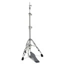 DW MFG 3-leg Hi-Hat Stand DWCPMDDHH3BK ハイハットスタンドMDDバスドラムペダルとの完璧な組み合わせである、精密に機械加工されたダイレクトドライブハイハットスタンドは、多数の特許取得済みの機能と最先端のテクノロジーを備えています。新設計のワンタッチクラッチから、機械加工された高品質アルミニウム穴あきペダルプレートに至るまで、これらのハイハットスタンドはドラマーにスムーズで反応性の高いアクションと路上で使用できる信頼性を提供するように設計されています。特徴：・ワンタッチクラッチ・オフセットシンバルシートの調整・V.E.R.T.（縦方向スプリングテンション調整）・インターロッキング デルタ ボール ベアリング ヒンジ・アクションを選択できるダイレクトプルシステム