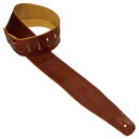 Perri’s ペリーズ AFR25-6872 2.5インチ THE AFRICA RUST Guitar strap ブラウン 革 ギターストラップアフリカンコレクションは、使い込まれたオーク材の樽を使用し鞣された革を、天然のオイルとワックスで仕上げられました。手作業で選別した皮を使って製作されたこのストラップは、独自の光沢とベルベットのような触感を持っています。革本来の特徴である地肌のムラ（シワや筋など）、バラキズがそのまま表情として出ています。革はキズが付きますが、それすらも一つの味となって馴染んでゆきます。長く使い込んでいく内に革も程よく馴染み、色も深まり、柔らかく自然で、味のある風合いが生まれます。柔らかく手触りの良いレザーストラップ。皮の持つ独特の風合いがオシャレなアイテム。服装や楽器にも合わせやすいカラーです。ストラップの長さは2.5cm間隔で調整が可能です。■全長：MAX1315mm MIN1150mm■幅：65mm