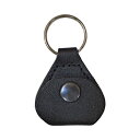 Perri’s ペリーズ PICKKEY-232 Guitar Pick Holder Keychain BLACK ピックホルダー ピックケース キーリング付き【Perri's PICK HOLDER BLK KEYCHAIN】キーリング付きのレザー製ピックホルダー。スナップボタン留めタイプ。キーホルダーなどに簡単に取り付け出来ます。■外寸：H48mm×W44mm（金属部分除く）■内寸：H33mm×W33mm■材質：レザー■カラー：BLACK（ブラック）