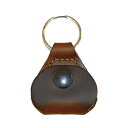 Perri’s ペリーズ FBPH-7139 TAN Baseball Leather Pick Keychains ピックホルダー ピックケース キーリング付き【BASEBALL LEATHER PICK KEYCHAINS - TAN】野球ボールに使用されるベースボールレザーは独特の光沢と自然な色合いがポイントです。柔らかく使い込むにつれて味が出ます。■材質：ベースボールレザー■カラー：TAN（タン）