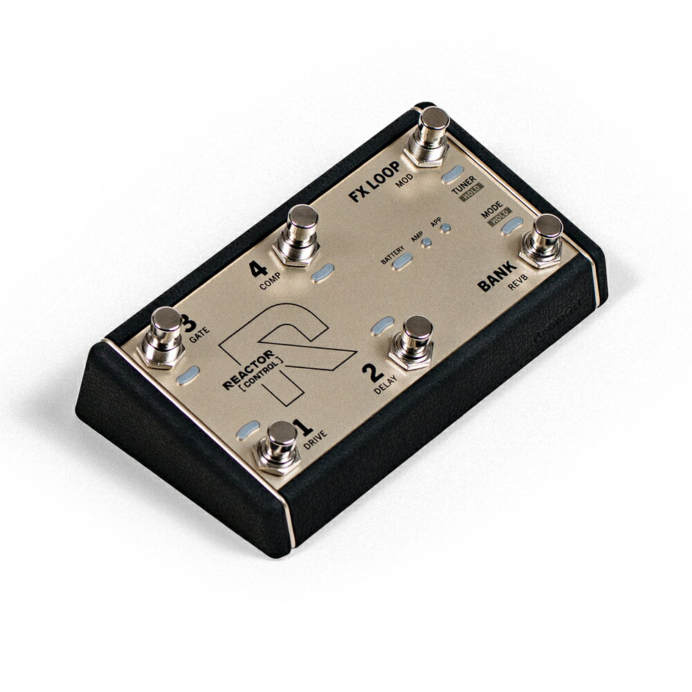 Positive Grid ポジティブグリッド REACTOR Control REACTOR専用 フットコントローラーREACTORアンプ専用フットスイッチ【ハンズフリーコントロール】REACTOR Controlは、REACTORギターアンプ専用に設計されたフットコントローラーです。演奏への集中が切れることなく、リアルタイムでのフットスイッチ・コントロールが可能。6つのフットスイッチでプリセット切り替え、エフェクトのオン/オフ、エフェクト・ループの操作が可能。エクスプレッションペダルを追加すれば、ボリュームやワウなどのリアルタイム・コントロールも可能です。Bluetoothでのワイヤレス接続、ステージなど不安定な環境でも安定したパフォーマンスが可能なケーブル接続の両方に対応します。【トータルコントロール】ワイヤードでもワイヤレスでも。ダイレクトに繋がる。REACTOR Control*は、REACTORアンプ専用に設計されています。Bluetoothでワイヤレス接続すればケーブルに囚われず自由なセットアップが、ケーブル接続すれば超低レイテンシーでの安定動作が可能。複雑なセットアップは不要。ペアリング、プラグイン、プレイ。【6つのスイッチ】セットアップがシンプルですぐに使用可能。2つの操作モードを瞬時に切り替え可能。・プリセットモードプリセット切り替え & バンク・ナビゲート。エフェクト・ループの切り替えも即座に。・エフェクト・トグル・モードプリセット内のエフェクトを個別にオン/オフ。耐久性に優れたスチール製フットスイッチ。LEDインジケーターを搭載し、ステージライト下でも鮮明にステータスを確認可能です。【EXPRESSION PEDAL SUPPORT】エクスプレッション・ペダルを接続、ボリューム、ワウ他REACTORアプリのパラメーターをリアルタイム・コントロール可能です。※アクセサリーは別売りです。【踏まれる前提でのデザイン】コンパクト、優れた耐久性、ステージ・レディ・堅牢なシャーシ・USB-C 充電式バッテリー(40時間以上の使用が可能)・バッテリーとワイヤレスの状態を明確に表示するインジケーター・軽量でペダルボードに収まるコンパクトサイズ