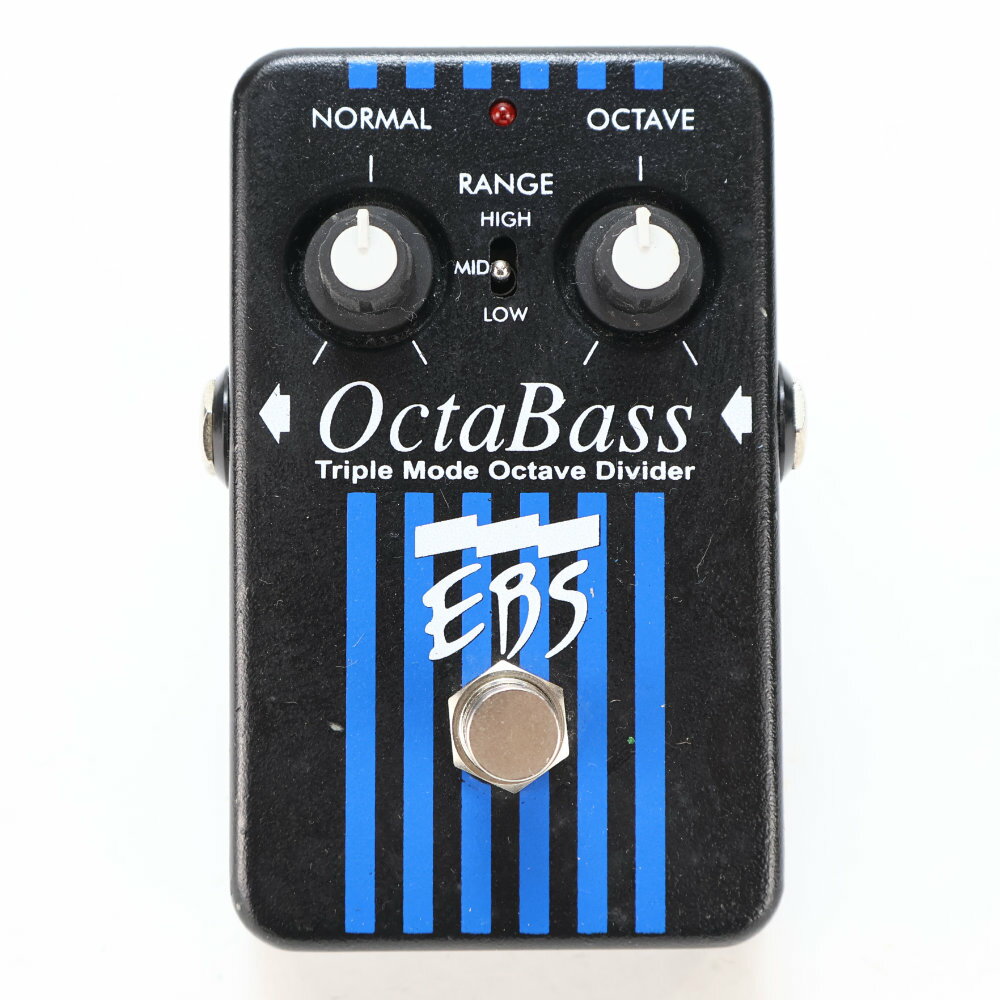 【中古】 ベース用オクターバー EBS OctaBass ベースエフェクターEBS OctaBass の中古品です。使用感のあるコンディションです。商品内容：本体のみ擦り傷のある中古コンディションです。現在の所、ガリもなく動作に問題ございません。原音から1オクターブ下の単音の重低音を作り出すエフェクターです。応答が非常に速く、2から3音のコード弾きでも最低音からエフェクトを作り出せます。また、モードセレクターによって演奏するベース音域に対し最適な動作領域を選択できます。