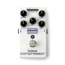 MXR M-87 Bass Compressor ベースコンプレッサースムースなコンプレッション感が特徴のベース用コンプレッサー。CHT Constant Headroom Technologyで、クリーンなコンプレッションを提供します。トゥルーバイパス仕様でバイアス時も音やせの無いピュアなサウンドを確保。10個のLEDsでリダクションを表示し、視認性抜群。もちろんギターにもお使い頂けます。