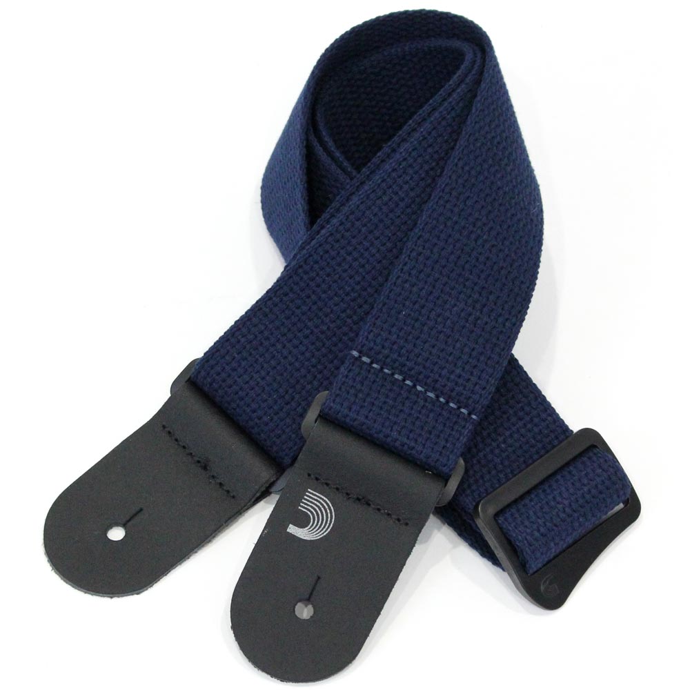Planet Waves by D'Addario 50CT03 50MM COTTON STRAP BLUE ギターストラッププラネットウェイヴス製ギターストラップ。コットンシリーズのシンプルなストラップです。レザーエンド長さ：最短 約80cm 〜 最長 約140cm幅：50mm材：コットンデザイン：BLUE（ブルー）