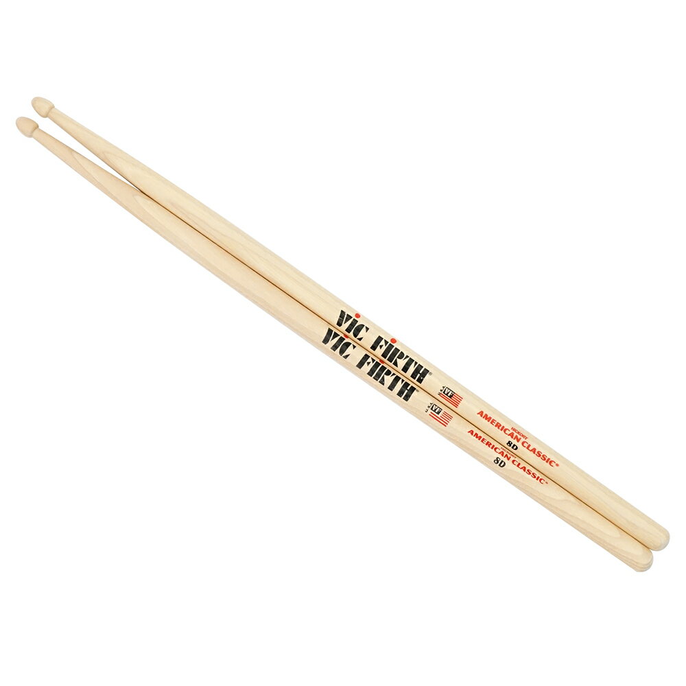 VIC FIRTH VIC-8D ドラムスティック抜群のグリップ感を生みだす独特のフィニッシュや、木材の微妙な個体差を見極め最適なペアを選びだすコンピュータペアリングシステムなど、高度に洗練された技術と品質を誇る“ヴィックファース”定番の「アメリカンクラシックシリーズ」13.7×407mm材質：ヒッコリー