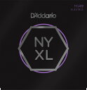 D'Addario（ダダリオ）NYXL1149 エレキギター弦 。新素材のエレキギター弦、NY XLシリーズ。D’Addarioがニューヨークの自社工場で製造、高炭素スチールを用いたこれまでにない強度の弦です。弦が切れることを懸念することなく、演奏できます。従来のニッケルワウンド弦に比べて、チューニング安定性が向上しました。チューニングにかかる時間は短くなり、チューニングが合った状態をより長時間維持することができます。巻弦は中域にあたる1-3.5kHzでのレスポンスが強調され、より存在感とクランチのあるサウンドで、ミックスに埋もれることがありません。NYXL1149はミディアムゲージとなっています。各弦のゲージは、プレーン弦：.011、.014、.018　巻弦：.028、.038、.049です。