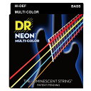 DR NEON MULTI COLOR/B MEDIUM NMCB-45 エレキベース弦×2セット。DR NEON MULTI COLOR/B MEDIUM NMCB-45 エレキベース弦※画像はサンプルです。詳しくは商品説明をご覧下さい。ネオンシリーズはタイトで煌びやかなサウンドを持ち、日光やステージの照明上ではビビットなカラー、ブラックライトの下では強く発光します。 DRの歴史で培われた伝統技術でラウンドコア材に蛍光カラーコーティングを施したニッケルプレート材がハンドワウンドされた弦です。きっと、その鮮やかなネオンカラーに魅了される事でしょう。またK3コーティングテクノロジーによりアンコーティング弦より 3 4倍の長寿命を発揮します。このシリーズは4弦ではオレンジ、ブルー、イエロー、レッド 5弦ではオレンジ、ブルー、イエロー、レッド、グリーン 6弦ではオレンジ、ブルー、イエロー、レッド、グリーン、ピンクのセットです。※NEONシリーズは「蓄光」ではございません。自発的に暗闇での発光はしません。ブラックライト下、もしくはブルーでの暗転等のステージ照明に反応し、発光します。ゲージ45-65-85-105※2セットでの販売です。　