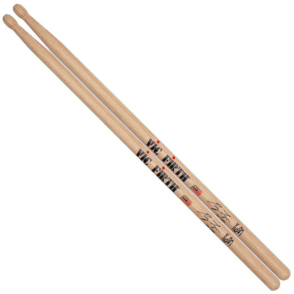 VIC FIRTH VIC-SRL Ray Luzier ドラムスティック×12セット。Vic Firth Signature SeriesRay Luzierサイズ：15.1×410mm材質：ヒッコリー※12セットでの販売です。