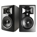 JBL PROFESSIONAL 306P MkII パワードモニタースピーカー 1ペア（2本）※スピーカー2本セット（1ペア）での販売です。ドライバーに改良を施し再現性能が大幅に進化した、パワード・スタジオモニター。3 Series MkIIは、定評ある「LSR 3 Series」のドライバーに改良を施し、再現性能が大幅に進化しています。低域ドライバーは、磁気構造を見直すことでボイスコイルを取り巻く磁界の歪みを改善し、より正確なピストン運動を実現。入力信号から振動への変換精度が高まり、原音を極めて忠実に再現可能になりました。パワー・コンプレッション(実効感度の低下)も少なく、大音量を連続して再生しても音質の変化を最小限に抑えます。また、高域ドライバーは、ボイスコイルの冷却と制動の二役を担う磁性流体を採用しています。その磁性流体を徹底的に分析し、ボイスコイルを適切に制動しながらも、入力信号に対する動作を妨げない粘度に再調整。立ち上がりの鋭い音や微細な音の変化も一層精確に再現できるようになりました。高磁力のネオジム磁石とあいまって、明瞭なサウンドを出力します。さらに、各ドライバーの性能を最大限に引き出すため、4次リンクウィッツ・ライリーのアクティブクロスオーバーと高効率のクラスDパワーアンプを組み合わせたバイアンプ駆動を採用しています。3 Series MkIIは、JBL独自の技術を惜しみなく投入し、正確なモニター性能を提供します。高域には、最上位スタジオモニター「M2」のために開発した、イメージコントロールウェーブガイドを搭載しました。音像の再現に優れ、スピーカーの外側に延びるほどの広いステレオ音場を再生します。中央の音像はこれまでになく明確になり、音場の奥行きや音像の大きさを的確に把握できます。細部の描写能力も高まり、高密度のミックスの中でも音源の微妙な変化や音場の空気感をエンジニアに伝えます。リスニングポイントが広いため、スピーカーの軸外でも音質やバランスを正確に決定可能です。また、設置する部屋の形状や容積が異なっても優れたモニター性能を発揮できるようLSR(Linear Spatial Reference)設計を採用。スピーカーの周囲360度にわたり、直接音、反射音、残響音場に関する72もの測定を行い、出力性能を最適化しています。さらに、低域ポートは開口の両側に丸みを持たせた独自のスリップストリーム設計で、乱流を抑え、伸びと深みのある低域を出力します。3 Series MkIIは、便利な機能を多数搭載しています。入力端子はXLRと標準フォーンジャック(3P)を装備し、入力感度も+4dBuと 10dBVから選択できます。また、高域(4.4kHz)に±2dB、低域(50Hz)に 1.5dBまたは 3dBのシェルビング・フィルターを適用するEQスイッチを装備。設置環境や用途に応じて周波数特性を微調整できます。出力音量の調整つまみは21段のクリック付きで、設定の再現が容易です。各ドライバーには防磁対策が施されており、周囲の機器に影響を与えません。【仕様】・周波数レンジ(-10dB)：39Hz〜24kHz・最大音圧レベル(1m、Cウェイト)：110dB SPL・ドライバー構成：　LF：6.5インチ(165mm)　HF：1インチ(25mm)・クロスオーバー周波数：1,425Hz・パワーアンプ：56W×2、Class D・入力：　端子：XLRまたは標準フォーン(3P)　入力感度(-10dBV、1m)：92dB SPL　最大入力レベル(+4dBu)：+20.3dBu・電源：AC100V、50/60Hz・寸法(W×H×D、除突起部)：222×360×266mm・質量：5.9kg・付属品：ゴム足×4(1シート)、電源コード、和文取扱説明書※2本セットでの販売です。