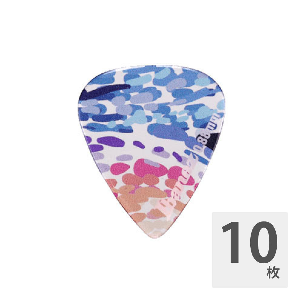 IBANEZ CP14MH-P5 Kaleido Pick 0.88mm ギターピック×10枚。IBANEZ CP14MH-P5 Kaleido Pick 0.88mm ギターピックKALEIDOシリーズのピックは、「Tritan」と呼ばれるコポリエステル素材を使用したピック。 「Tritan」は、ギターピックの素材として初めて採用される新素材であり、ガラスのように透明で、耐久性があり、成形のし易さが特徴です。また、カラフルなデザインもKALEIDOシリーズの大きな特徴で、通常のピックでは表現出来なかった色鮮やかできめ細やかなデザインを実現しました。レギュラーモデルとして、6パターンのデザインと3種類の厚みをラインナップしています。・TRITAN は、透明性・耐薬品性・強靭性・成形性・耐熱性を兼ね備えた新世代のコポリエステル樹脂です。通常のピックよりわずかに柔らかく、タッチ/アタックが軽やかで、ピッキングニュアンスの調整が容易です。【SPEC】Product Name：KALEIDO Series 厚さ：0.88mm材質：トライタン(コ・ポリエステル) シェイプ：Teardrop Shape ※10枚セットでの販売です。