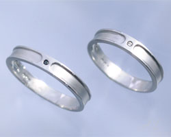 AI mavie(アイ マヴィ)K14ホワイトゴールド ダイヤモンド ペアリング「coquillage(コキアージュ)」【ペア(2本)セット価格】【送料無料】【...