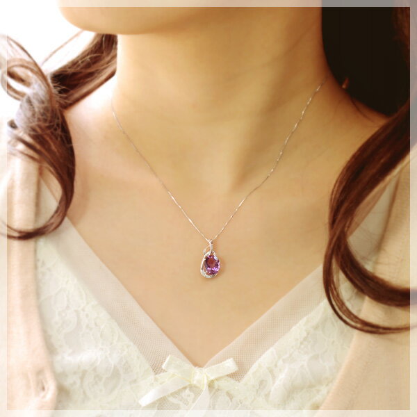 天然アメジスト ネックレス 大粒8×10mm K10ホワイトゴールド 10k ダイヤモンド ペンダント 2月誕生石「メルヴェイユ」 チェーン40cm 45cmスライドアジャスター付 楽わ 古希のお祝いに 古希祝い プレゼント 女性 母 紫 宝石 喜寿【あす楽対応】