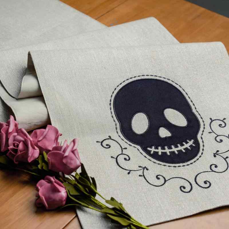 Wemay ジャガード テーブルランナータッセル付き