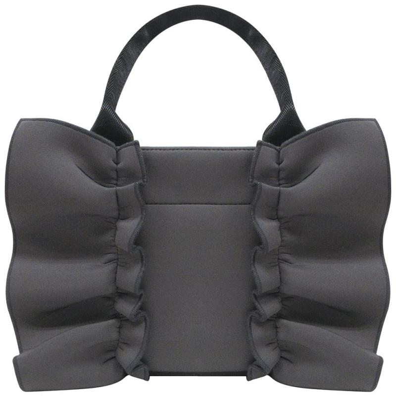 Rakuten - [エンプレットベール] 立体感のあるたっぷりしたフリル トートバッグ ショルダーバッグ 2WAY 幅28×高さ19×マチ10cm ボタン付きで中身が見えずらい マチ幅の調整が可能 内ポケット付き 底板付